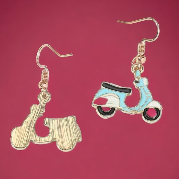 Retro Scooter Earrings Vespa Inspires - Picture 2 of 3
